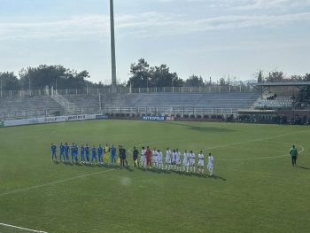 Κολλημένος με τις ήττες στην Νέα Ευκαρπία   