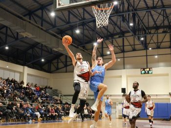 Τελικός play off στο… Σαλούν για τους Vikos Φalcons 