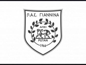 Αναβολή της συνέντευξης τύπου και ενημέρωση για την εξεύρεση λύσης με αιχμές για τον Φάρρα