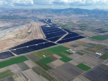 Όμιλος ΔΕΗ: Στο 90% η κατασκευή των φωτοβολταϊκών στη Δυτική Μακεδονία