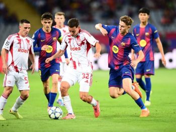 Έμεινε με 10 και παραδόθηκε ο Ολυμπιακός 