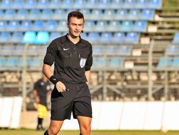 Ο Νίκος Γεωργόπουλος σφυρίζει το ΠΑΣ Γιάννινα-Καμπανιακός 