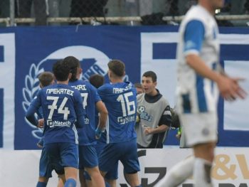 Και νέες αποχωρήσεις 