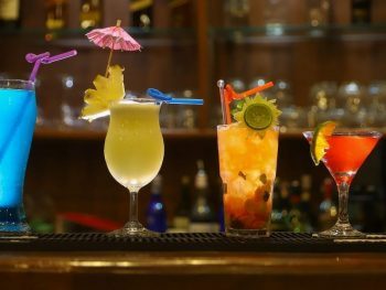 Δύο 15χρονες στο νοσοκομείο μετά από κατανάλωση αλκοόλ