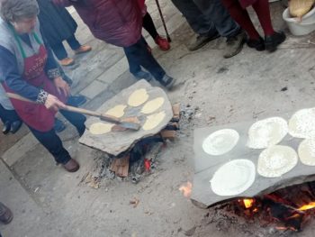 Αναβίωσε στο Κάστρο το έθιμο «Τα Σπάργανα του Χριστού» 