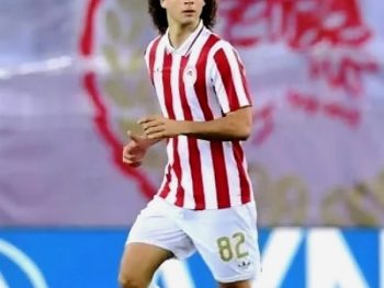 "Τελειώνει" του Νίκου Λώλη 