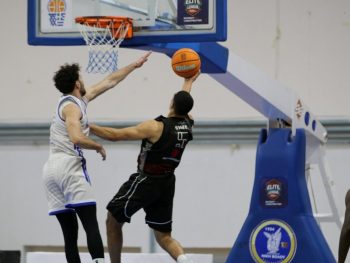 Απογειώθηκαν από νωρίς οι Vikos Φalcons και συνεχίζουν στην κορυφή