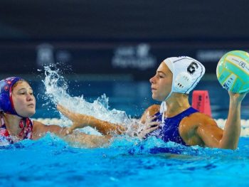 Αήττητη «πέταξε» στα ημιτελικά η εθνική ομάδα