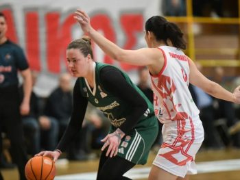 "Ζωντανός" στο κόλπο της 4ης θέσης ο ΠΑΣ 