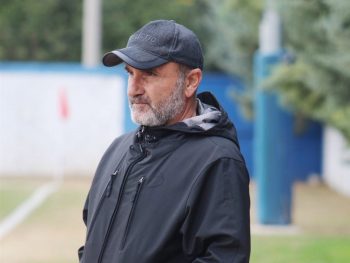 Ξανά στον πάγκο της Ανθούπολης