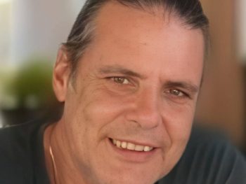 Δημοσιογραφικά βραβεία ΠΣΑΤ 2026: Για τρίτη χρονιά βραβείο στον Μιχάλη Μερτζιανίδη