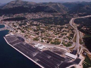 Εξέπνευσε 77χρονη μέσα σε πλοίο 