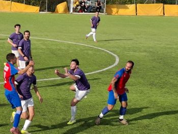 Κάστρο/Νεοχωρόπουλο-Πέραμα 1-1: Όλα στη μέση