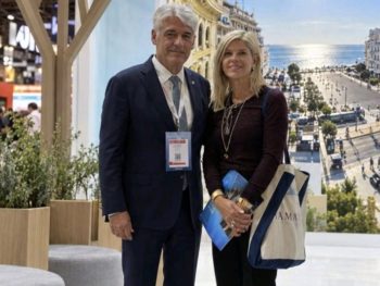 Επαφές με τον ΕΟΤ και την Ελληνική Πρεσβεία στο Παρίσι