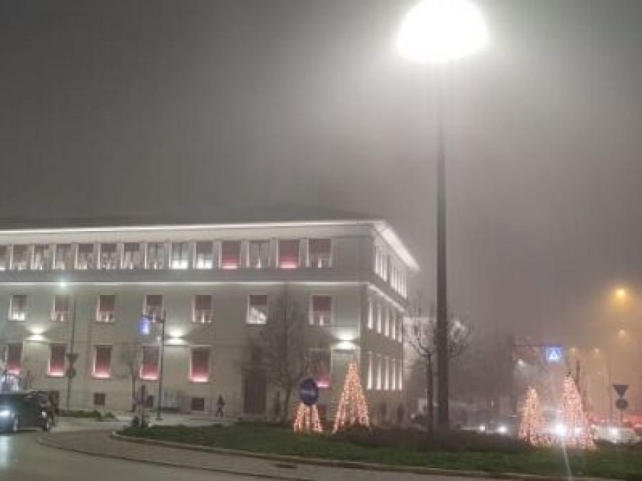 Σε κλοιό αιθαλομίχλης