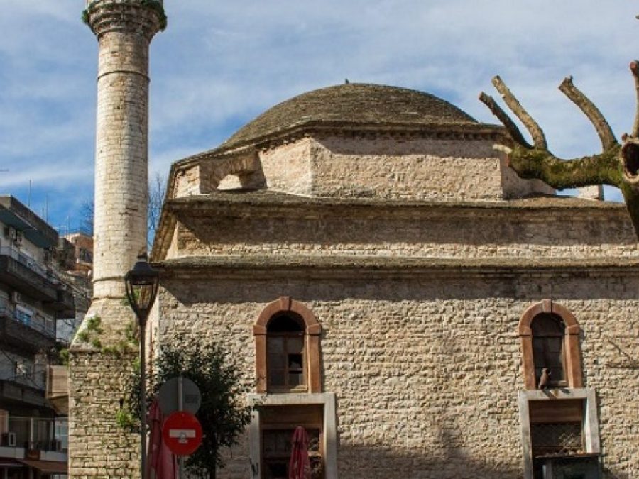 Ο δήμος Ιωαννιτών «σερβίρει» πρωινό στην Καλούτσιανη