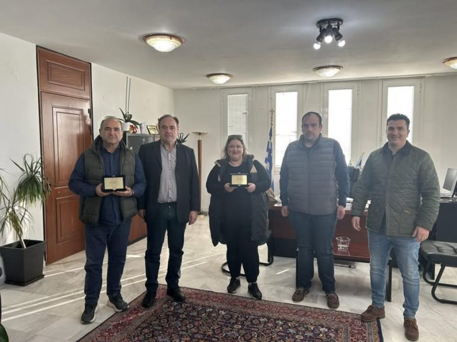 Υπάλληλοι του Δήμου Ζηρού έβγαλαν ηλικιωμένη από φλεγόμενο σπίτι 