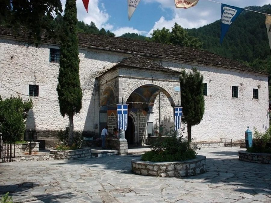 Η «Πίζα της Ηπείρου» στο Παλιοσέλι της Κόνιτσας