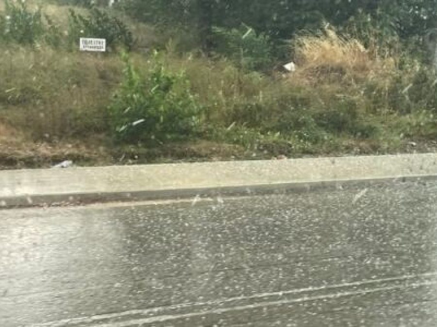 Τοπικές χαλαζοπτώσεις στο λεκανοπέδιο