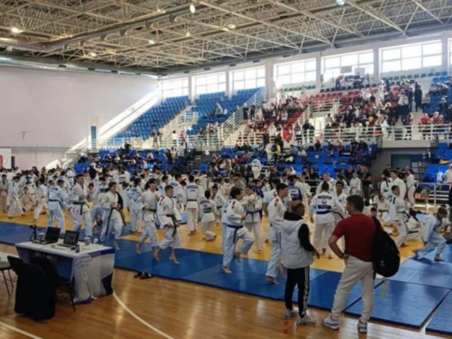 Πλήθος κόσμου στην Άρτα για τις κορυφαίες διοργανώσεις τζούντο (video)