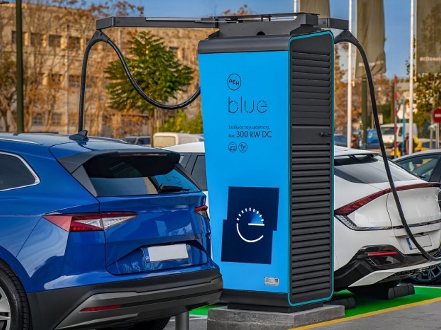 ΔΕΗ blue: Ευρωπαϊκή χρηματοδότηση για εγκατάσταση σημείων ταχυφόρτισης σε Ελλάδα και Ρουμανία