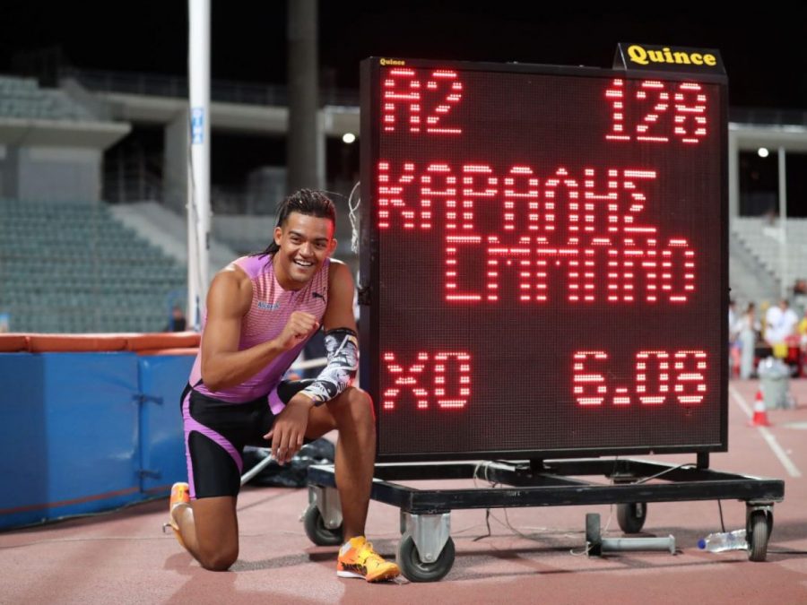 "Πέταξε" ο Εμμανουήλ Καραλής! Απίστευτο άλμα!