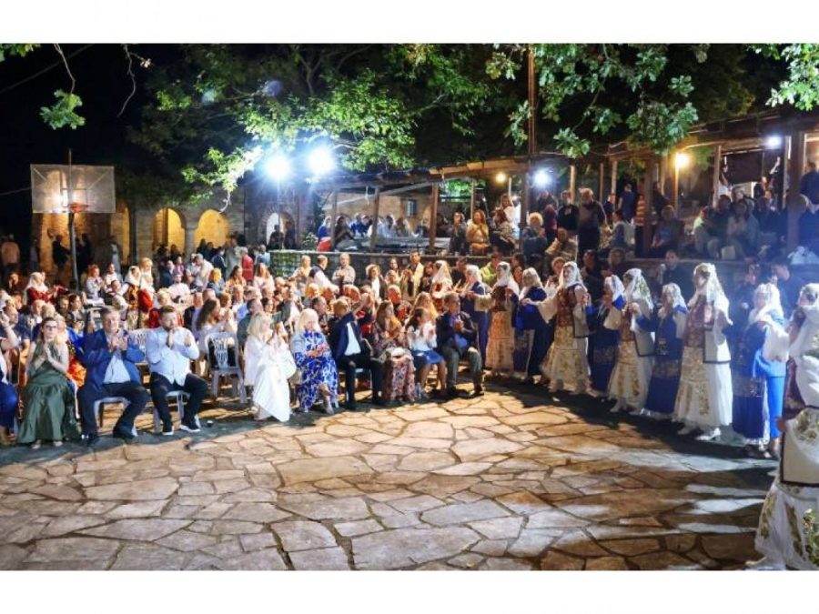 Μεγάλη γιορτή ενότητας στο 4ο Παμπωγωνησιακό Αντάμωμα στο Κεράσοβο