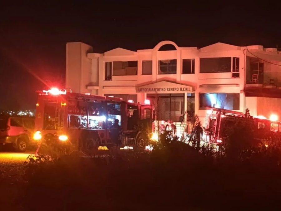 Φωτιά σε κτίριο λόγω μαγειρικού σκεύους.