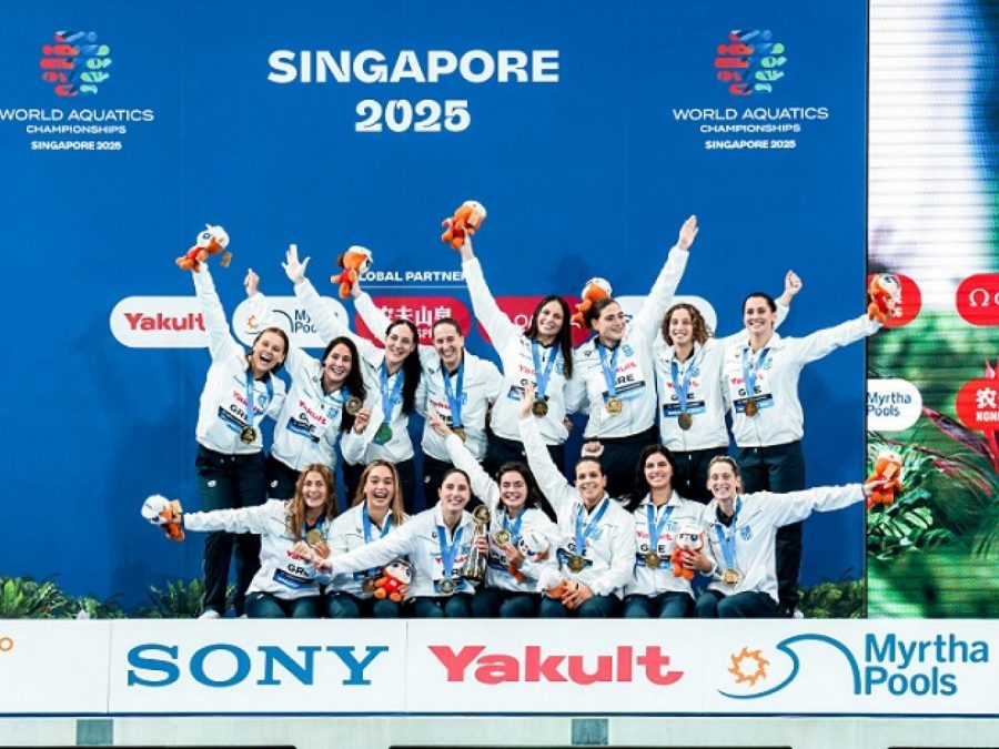 H Εθνική πόλο γυναικών και 10 αθλητές και αθλήτριες στο πρόγραμμα υποτροφιών για το Los Angeles 2028 