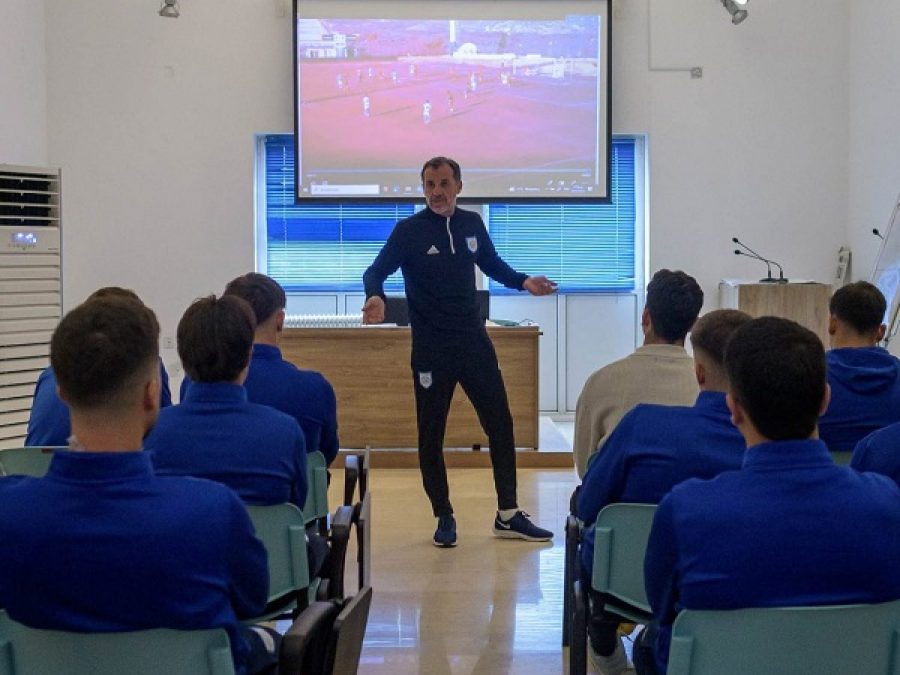 Οι ποδοσφαιριστές που είναι στη διάθεση του Γιάννη Γκούμα