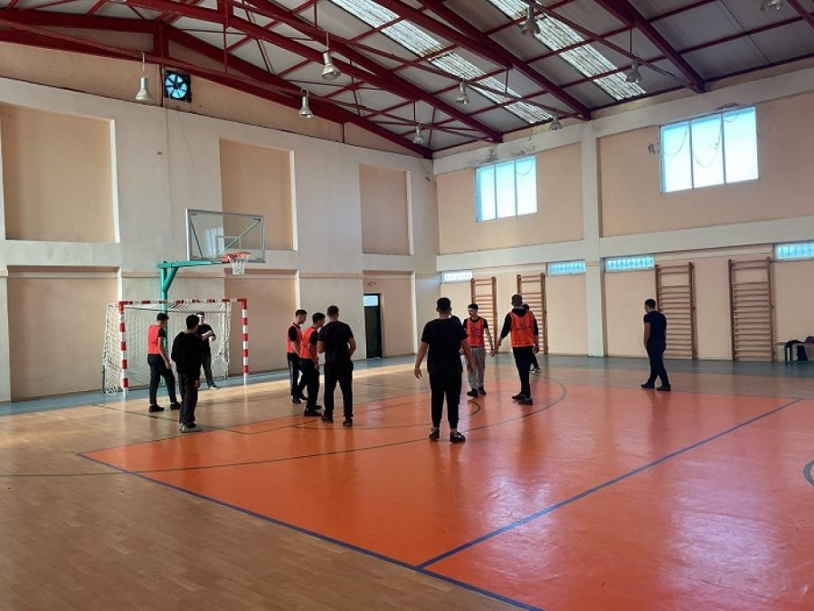 Η Αναγέννηση Άρτας έφερε το χάντμπολ στα σχολεία 