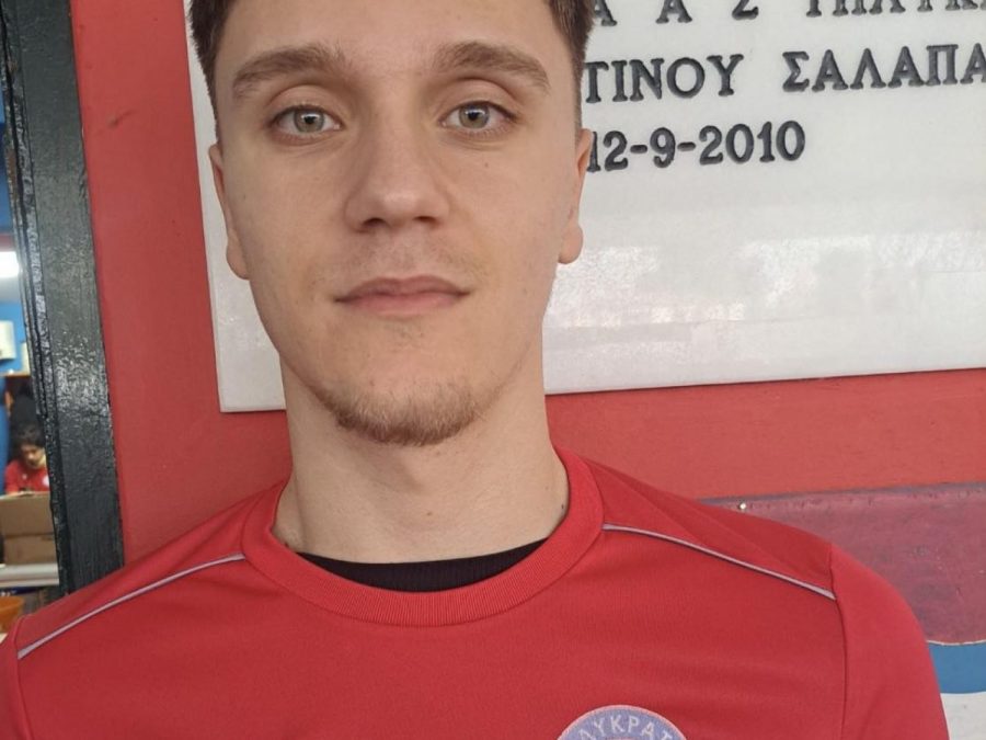 Προσθήκη μεσοεπιθετικού στο δυναμικό του Τηλυκράτη