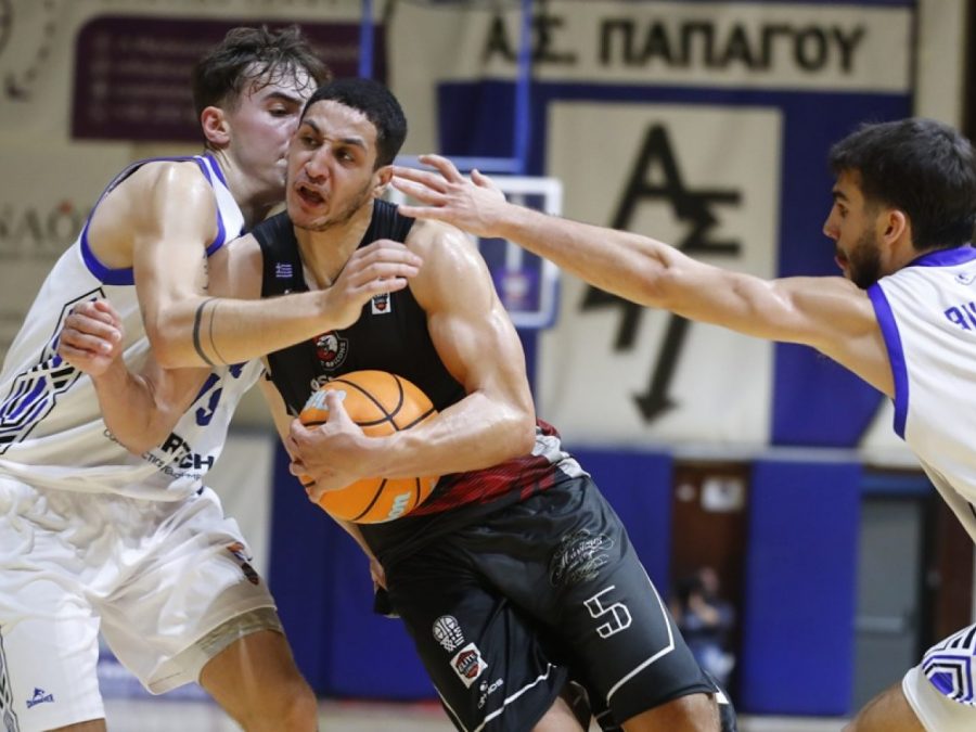 Πρωταθλητής χειμώνα οι Vikos Φalcons - Δώρο για τα γενέθλια του Μιχελάκου