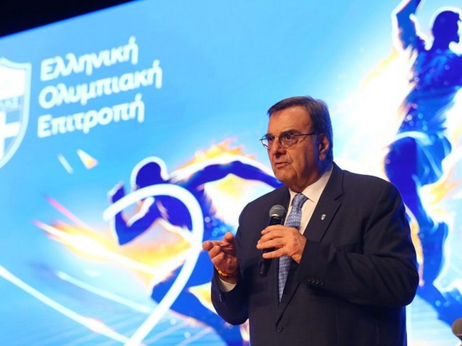 Κούβελος στην εκδήλωση Βραβεύσεων της ΕΟΕ: Θα ανοίξει το Ολυμπιακό Κολυμβητήριο του Ζαππείου