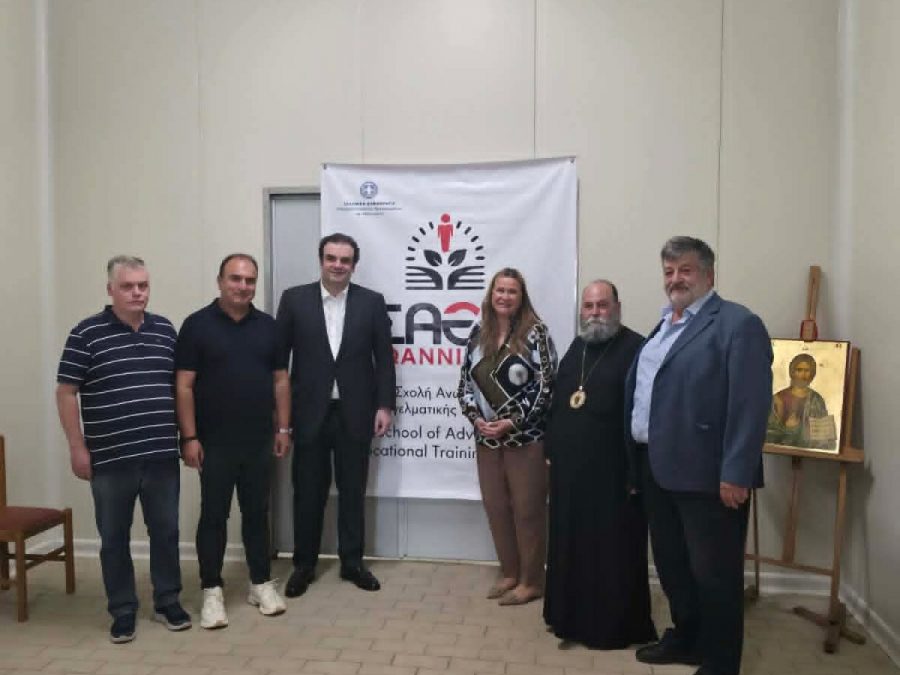 Στο επίκεντρο της αγροδιατροφικής ανάπτυξης το Πωγώνι – Επίσκεψη Κ. Πιερρακάκη στο τυροκομείο του Θεματικού Παραρτήματος Ι.Μ. Βελλάς