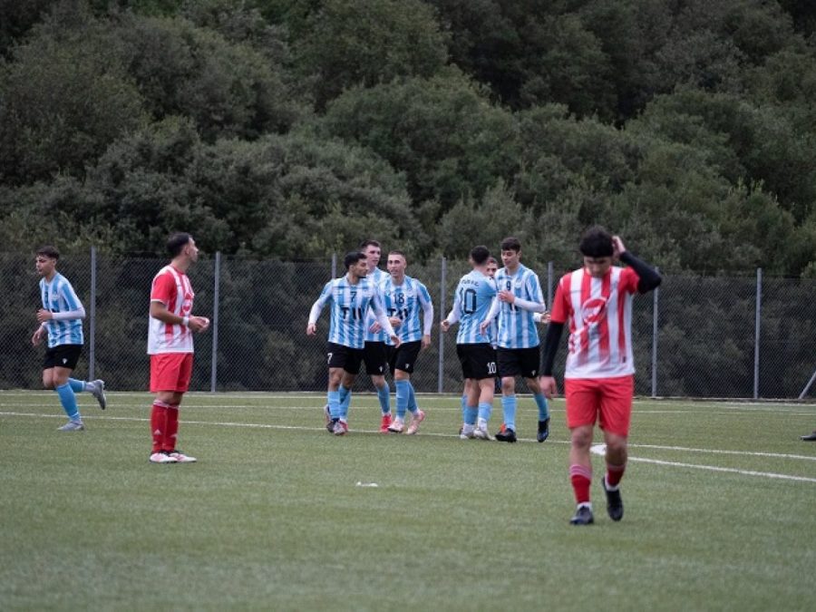 Άτλας FC: Πεντάδα ανανεώσεων 