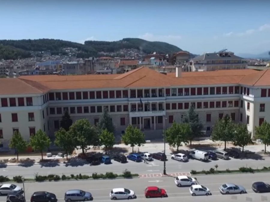 Νέα  έργα για οδικές, αθλητικές και αγροτικές υποδομές 