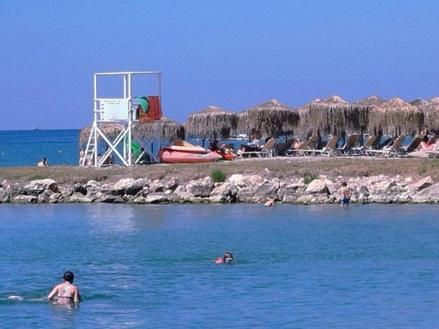 Καθαρά τα νερά στις ακτές του Δήμου Πρέβεζας 
